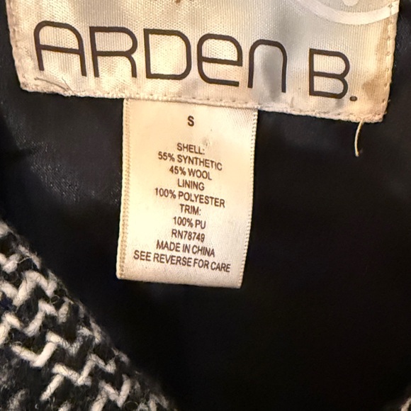 Arden B VTGWomen's Classic Black and White Plaid Pea Coat SzS Faux Leather Trim - Picture 3 of 13